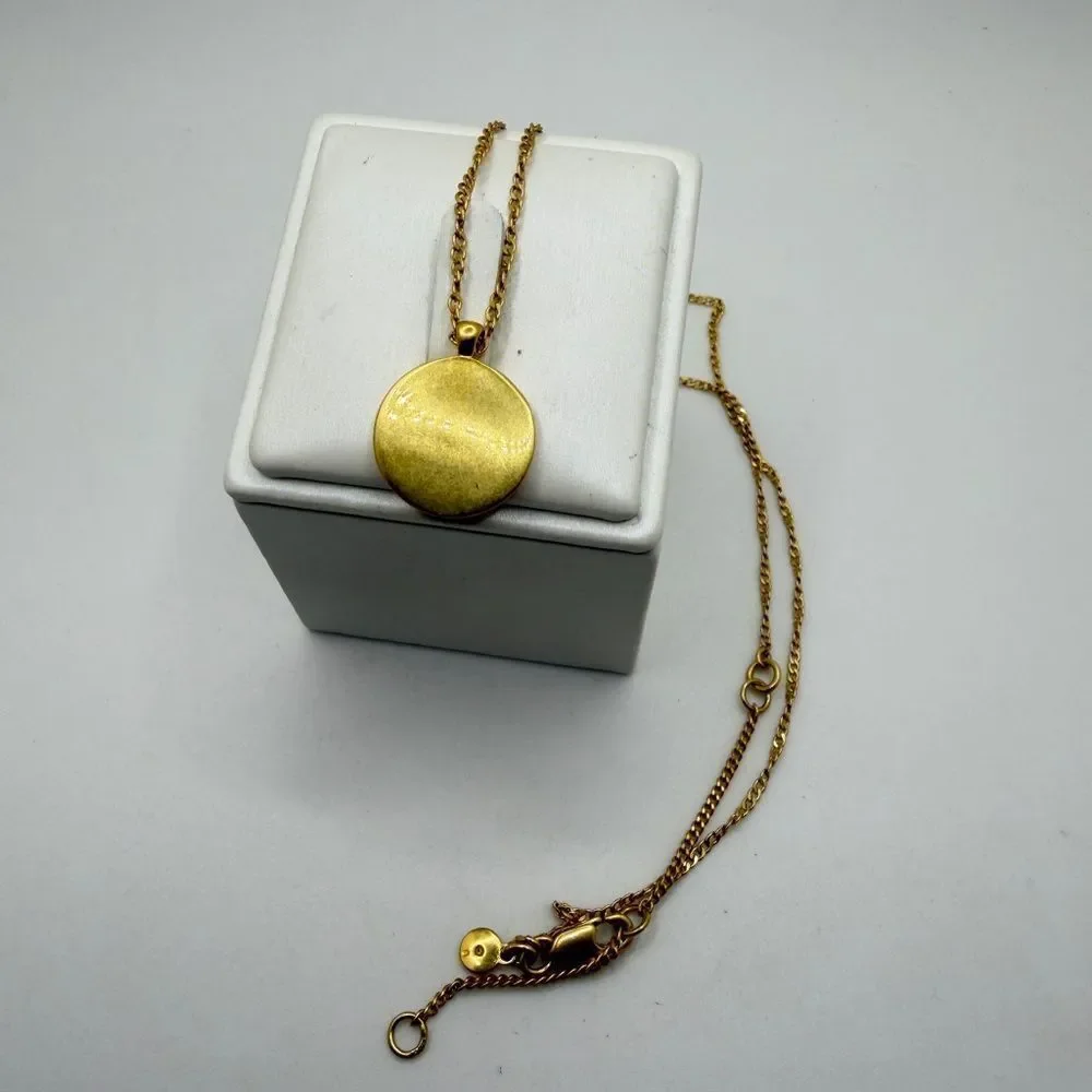 19" Madewell gold tone metal "coin" pendant necklace! - Picture 10 of 13